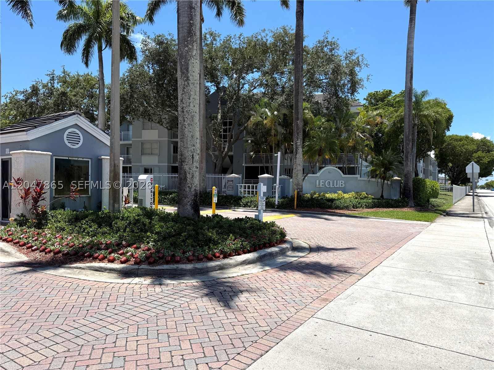 8500 SW 212th St #106, Cutler Bay FL 33189