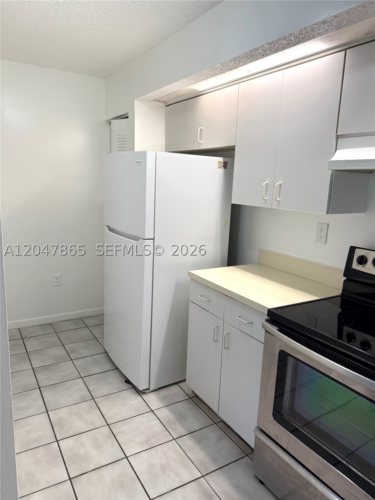 8500 SW 212th St #106, Cutler Bay FL 33189