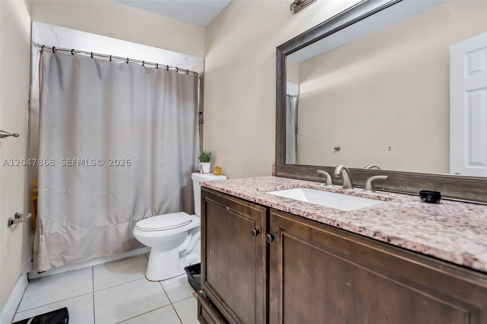 4230 NW 23rd Ct, Lauderhill FL 33313
