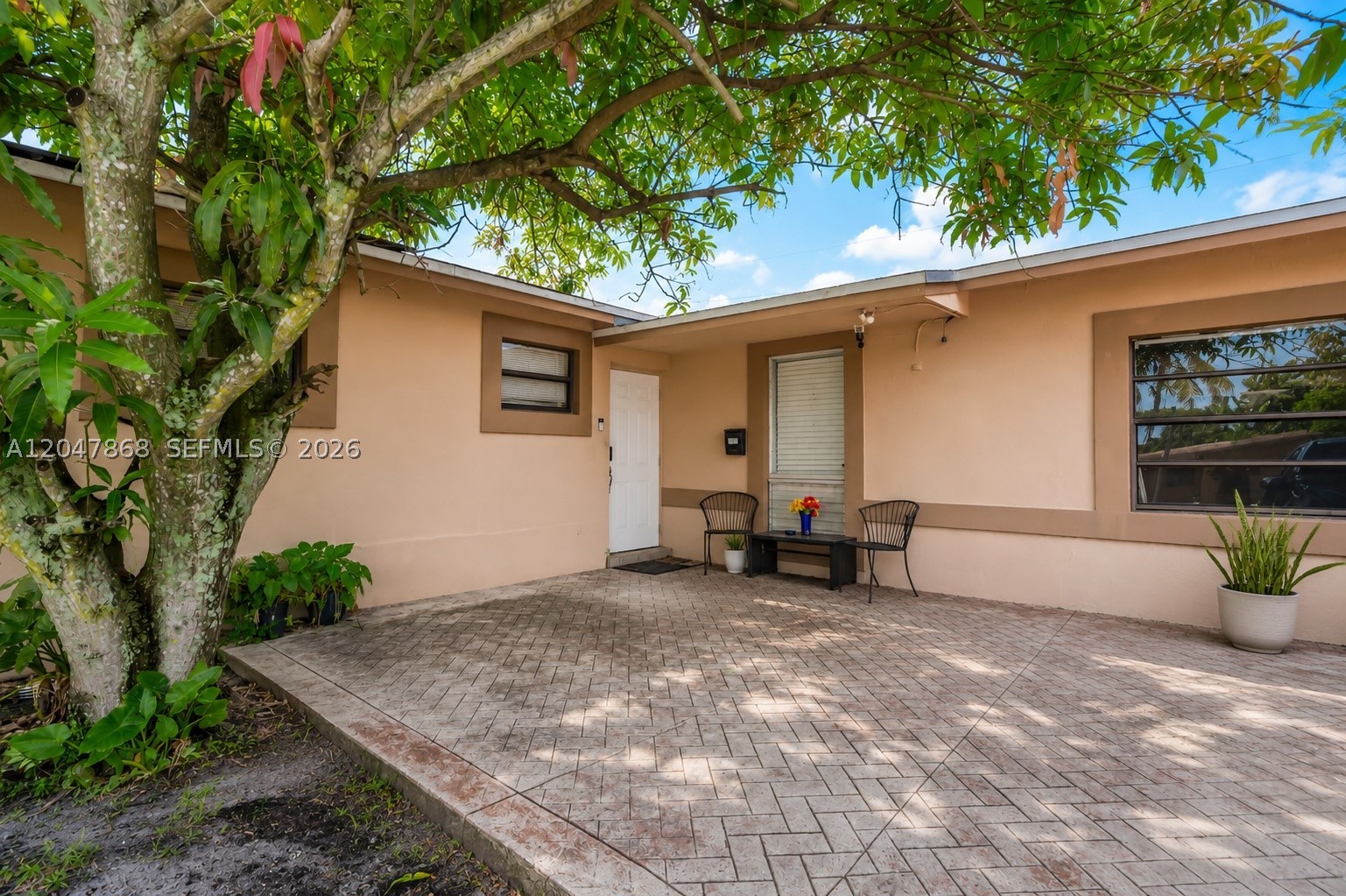 4230 NW 23rd Ct, Lauderhill FL 33313