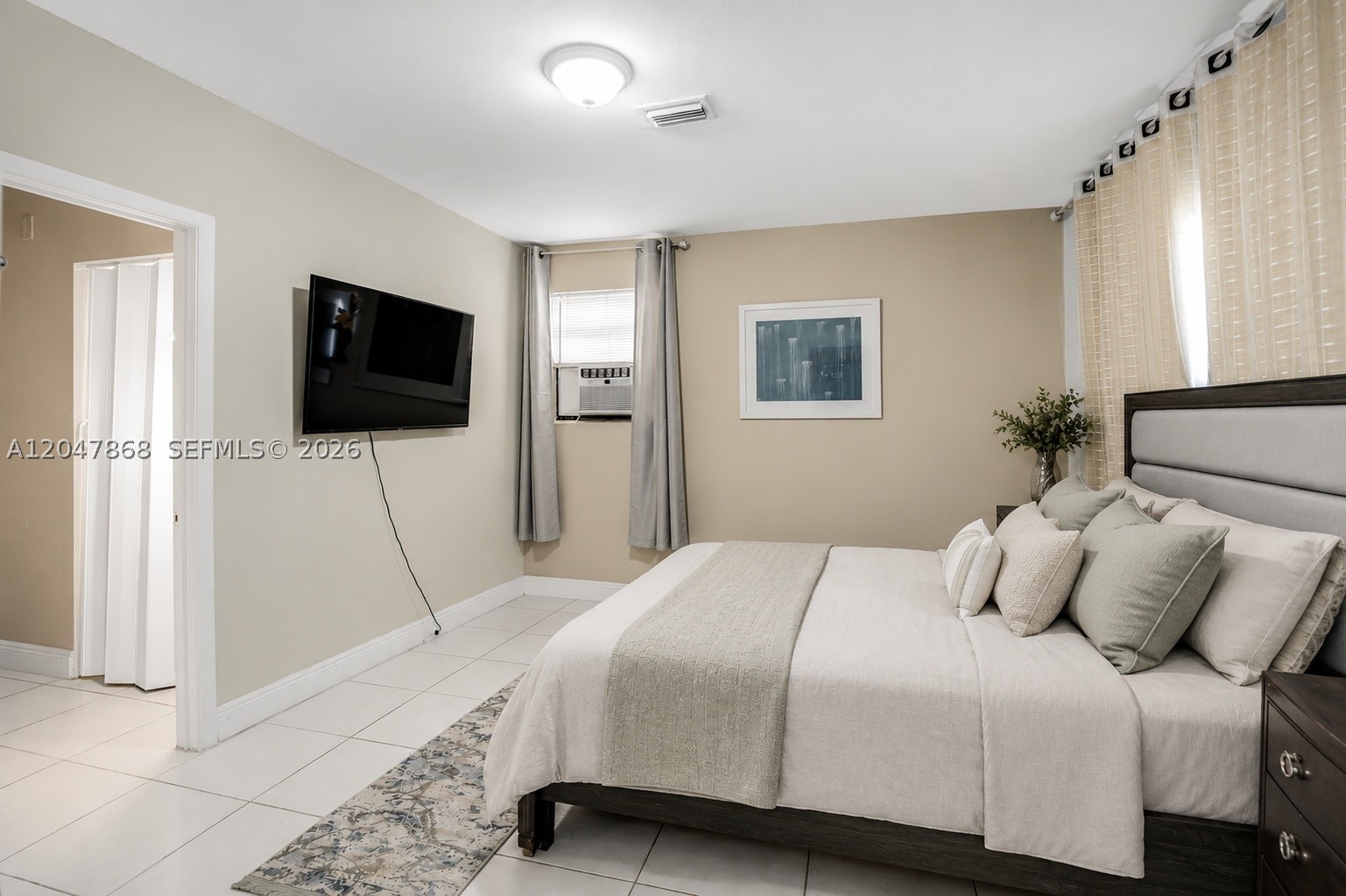 4230 NW 23rd Ct, Lauderhill FL 33313