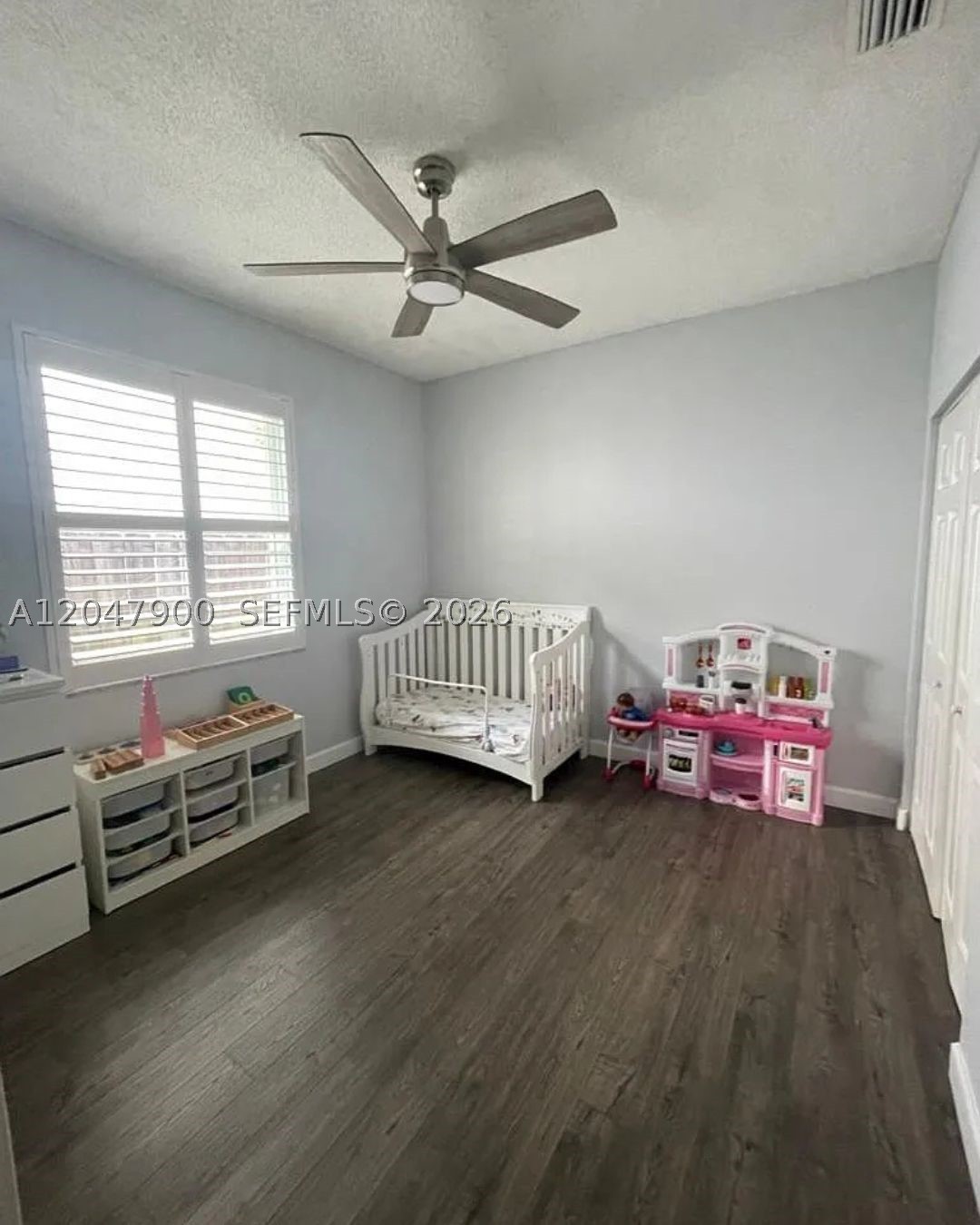 10644 Edinburgh St, Cooper City FL 33026