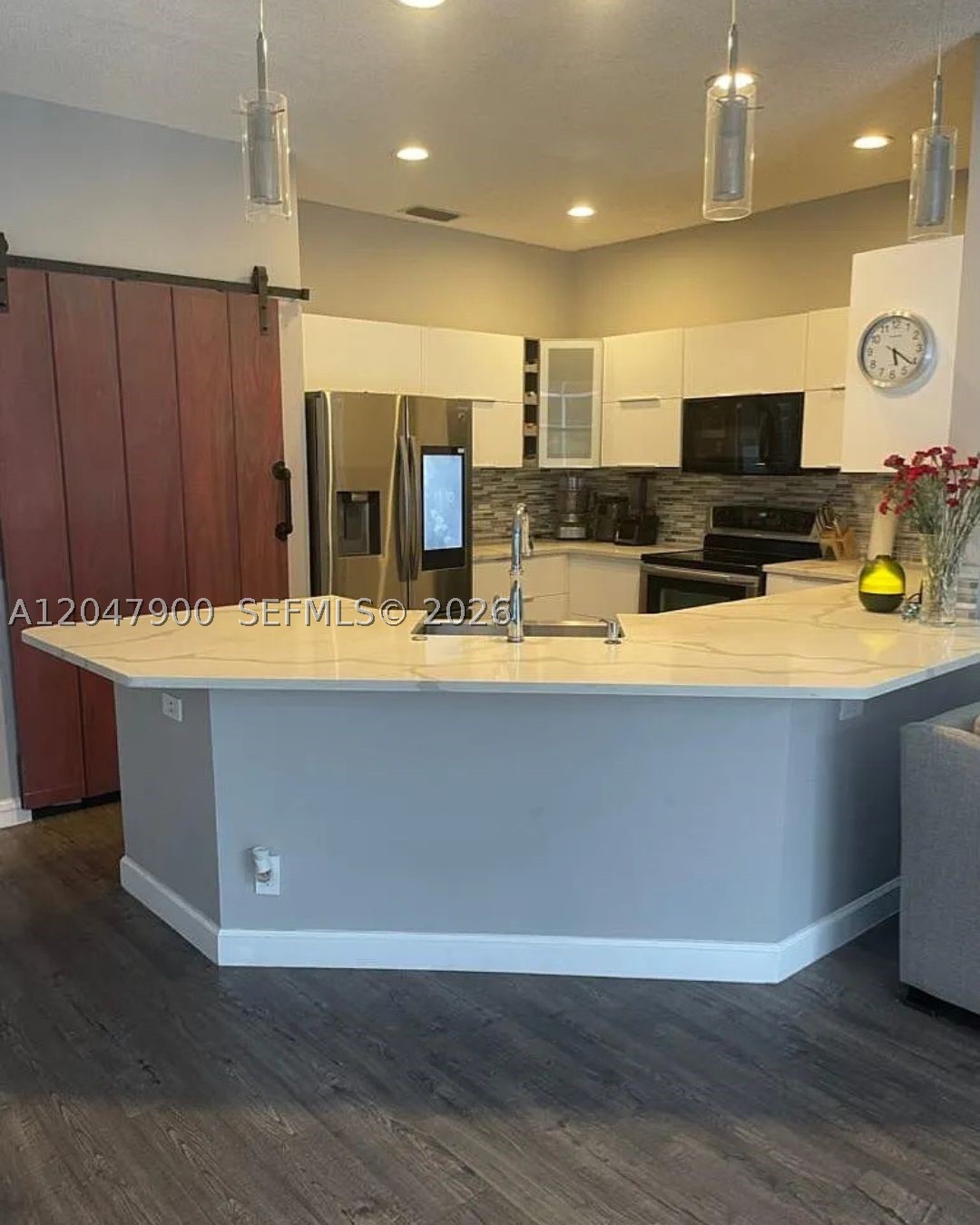 10644 Edinburgh St, Cooper City FL 33026