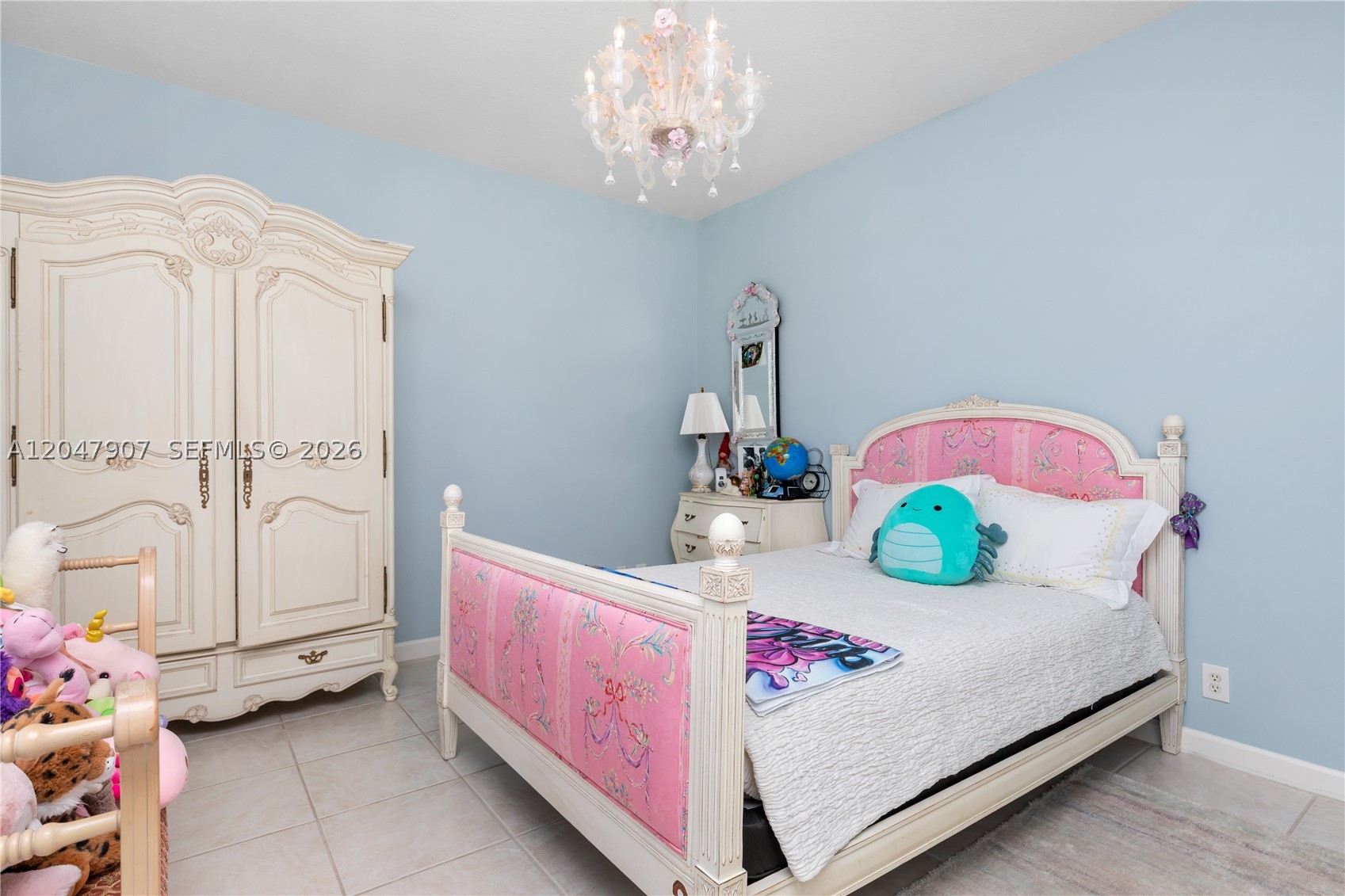 18500 SW 7th St, Pembroke Pines FL 33029