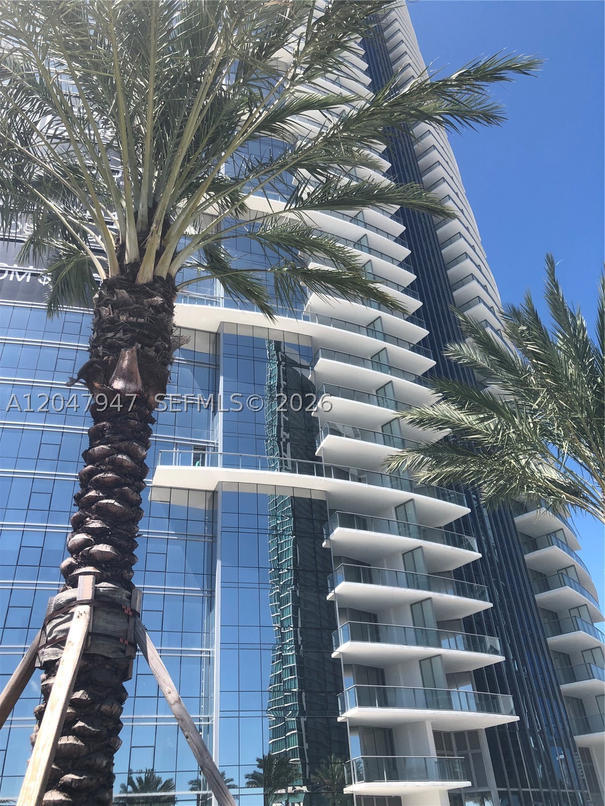 851 NE 1st Ave #3705, Miami FL 33132