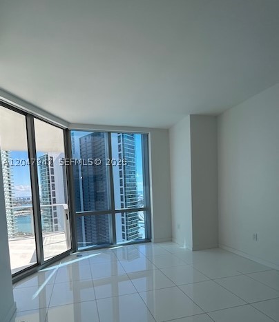 851 NE 1st Ave #3705, Miami FL 33132