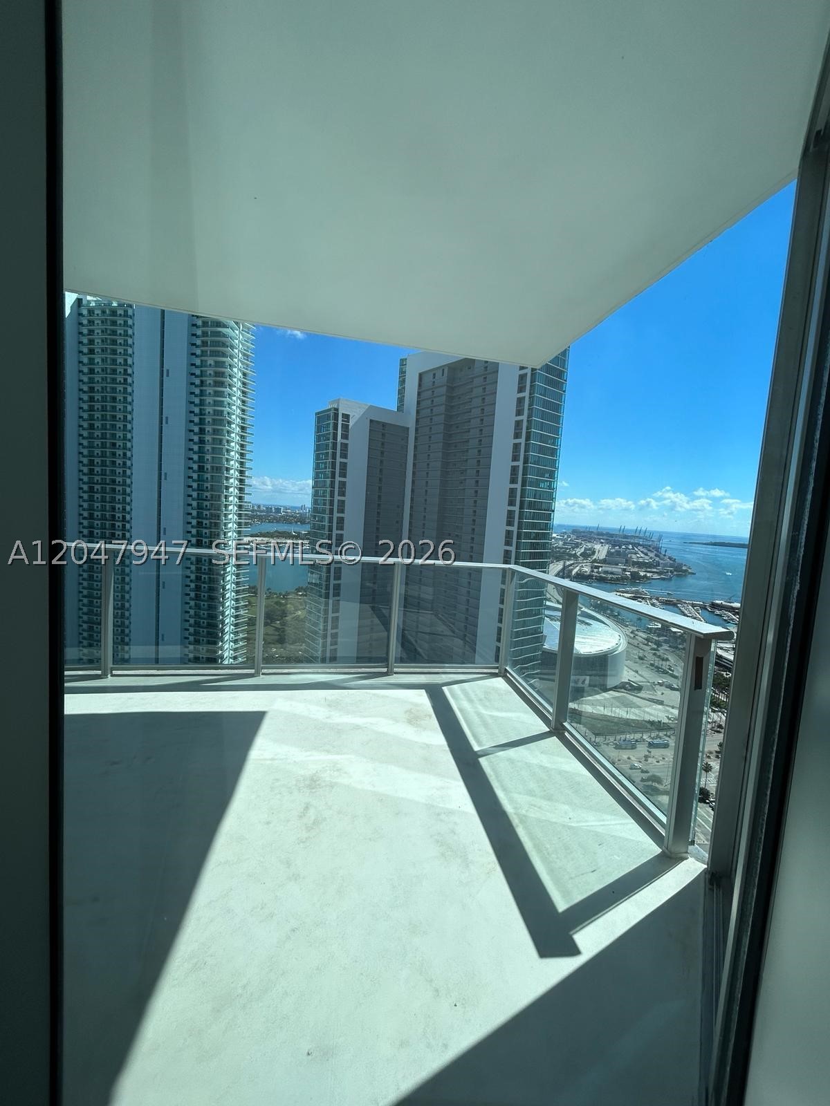 851 NE 1st Ave #3705, Miami FL 33132