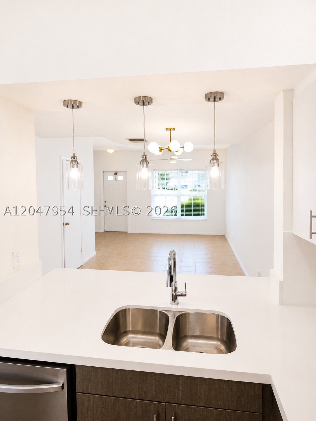 3 Whitehead Cir #3, Weston FL 33326