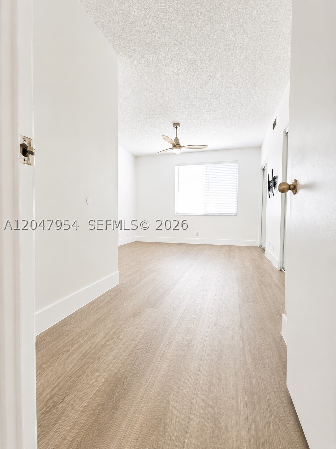 3 Whitehead Cir #3, Weston FL 33326