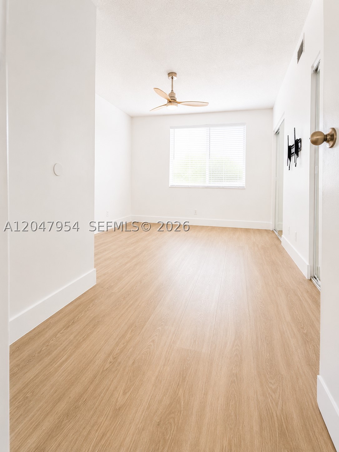 3 Whitehead Cir #3, Weston FL 33326