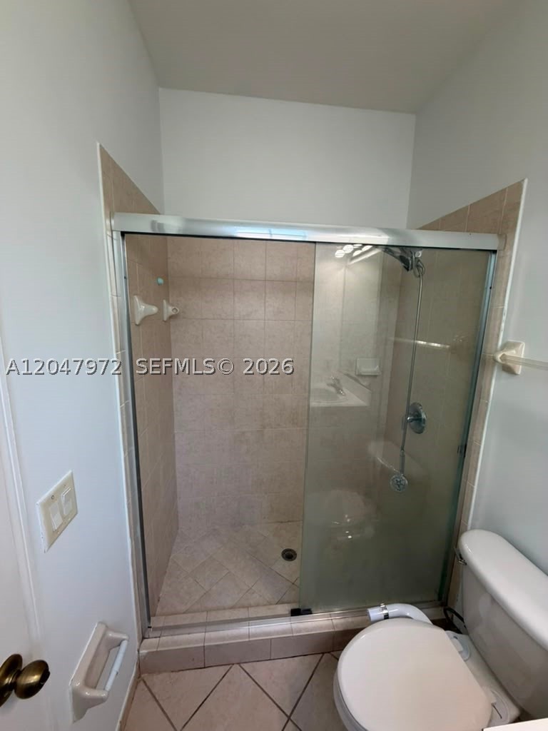 9249 SW 227th St #8-22, Cutler Bay FL 33190