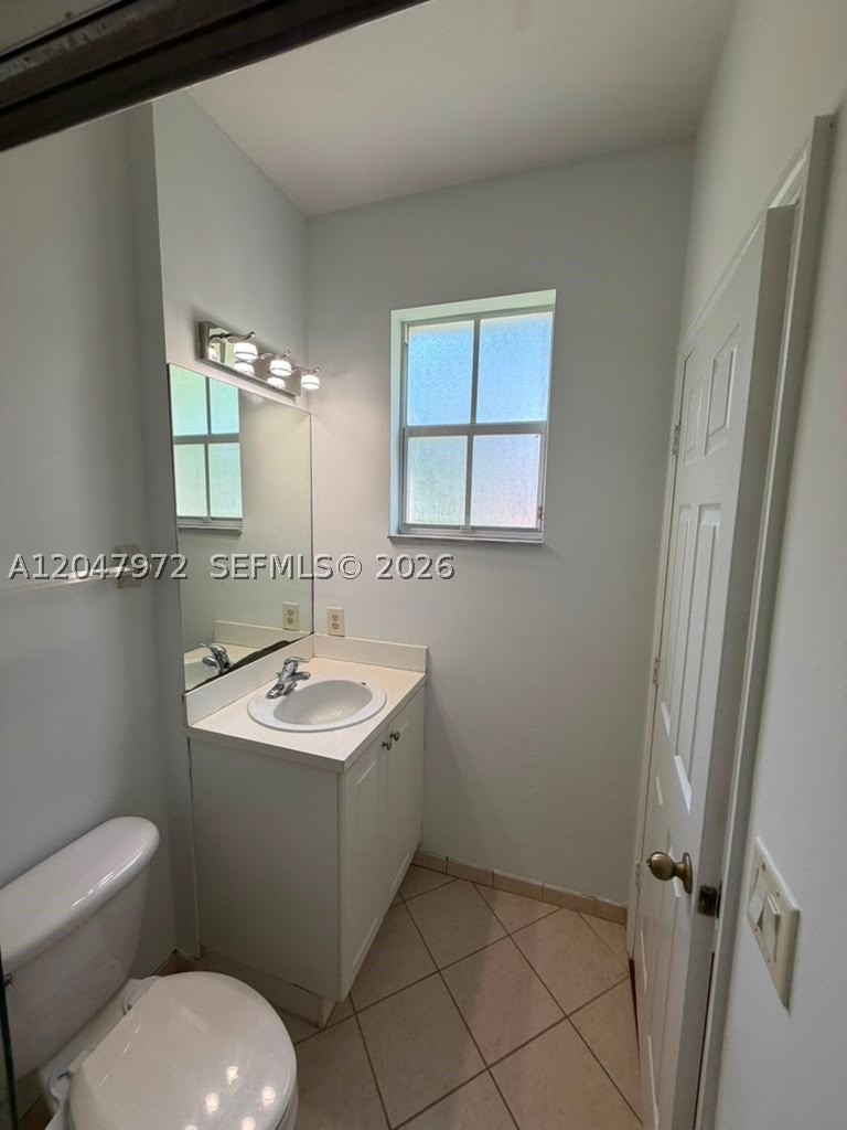 9249 SW 227th St #8-22, Cutler Bay FL 33190