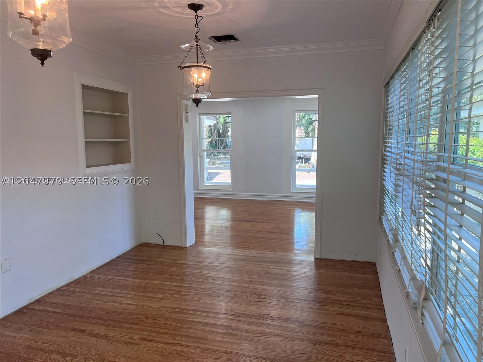 1452 Urbino Ave, Coral Gables FL 33146