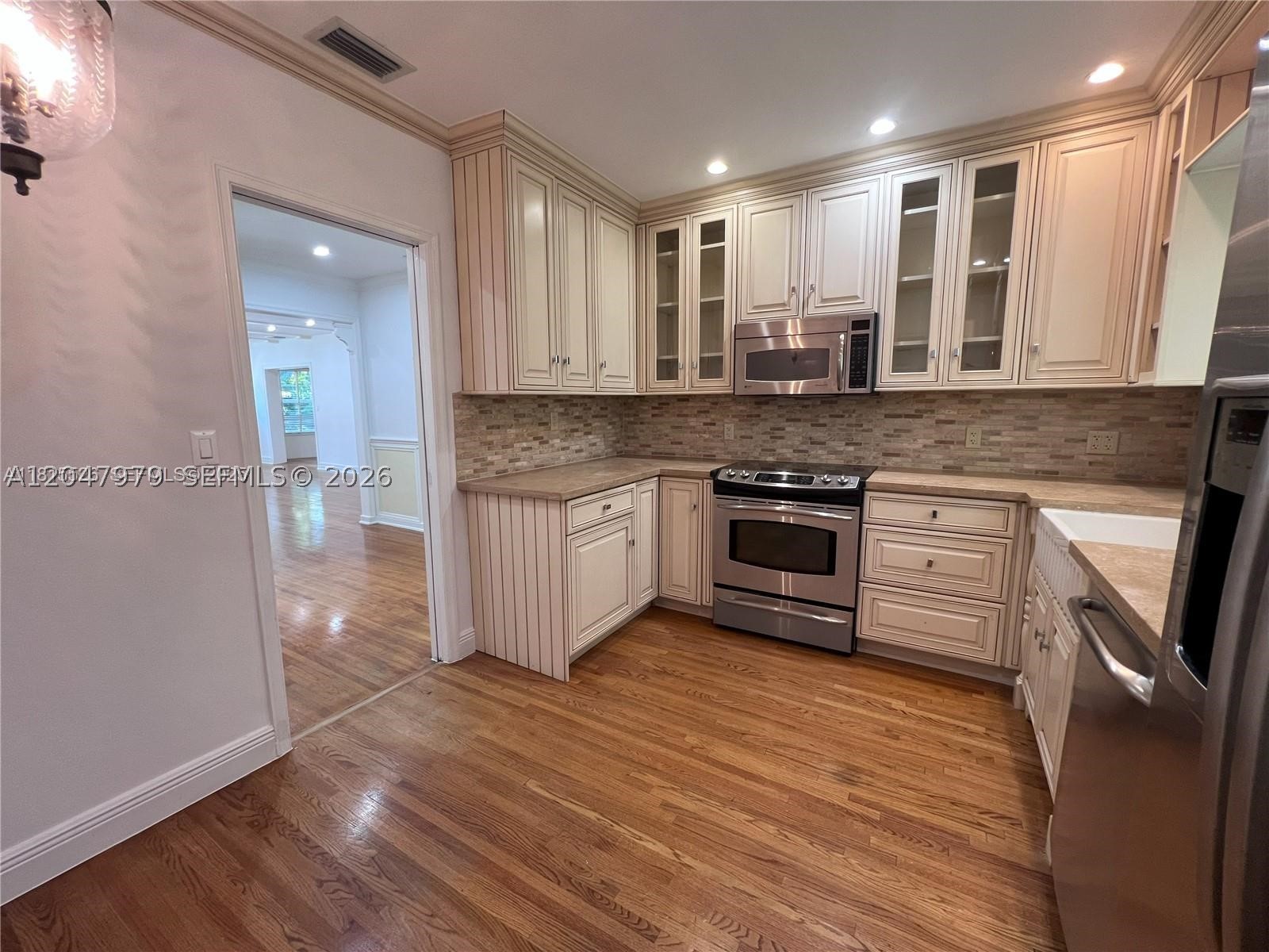 1452 Urbino Ave, Coral Gables FL 33146