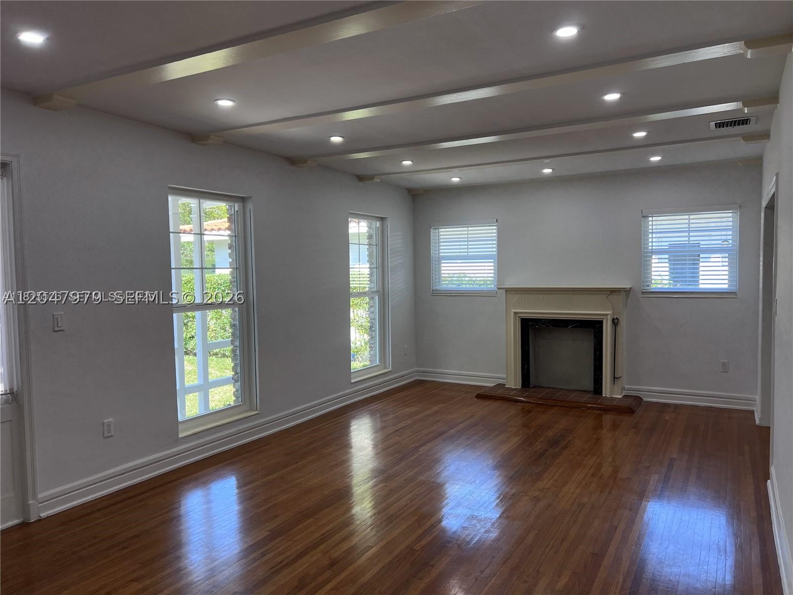 1452 Urbino Ave, Coral Gables FL 33146