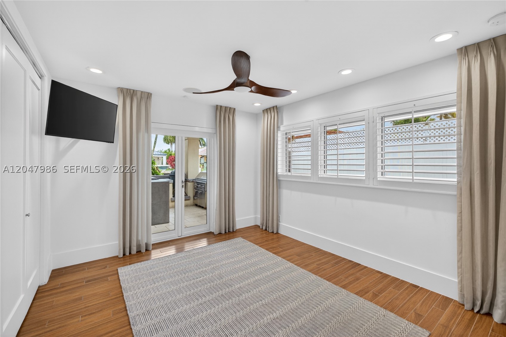 3050 NE 41st St, Fort Lauderdale FL 33308