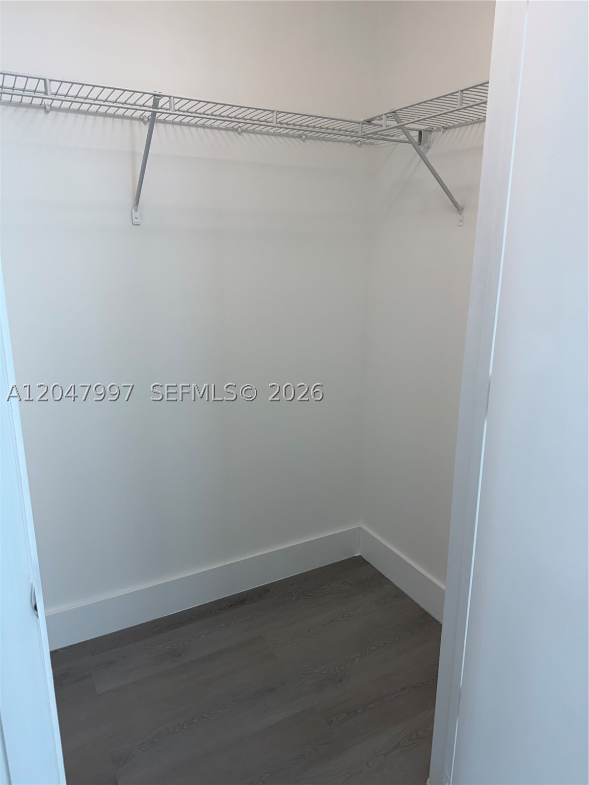 500 Brickell Ave #2907, Miami FL 33131