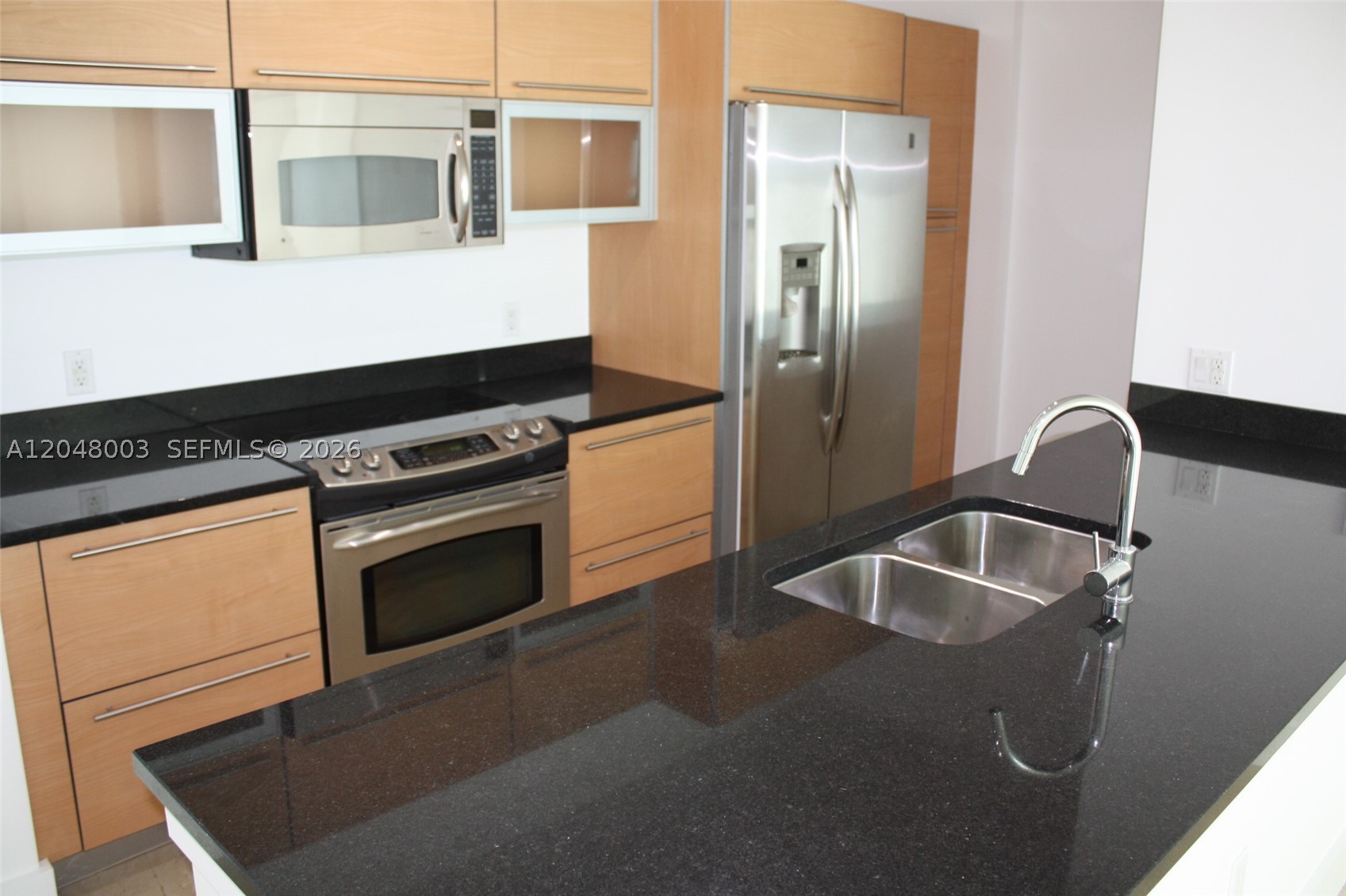 951 Brickell Ave #4006, Miami FL 33131
