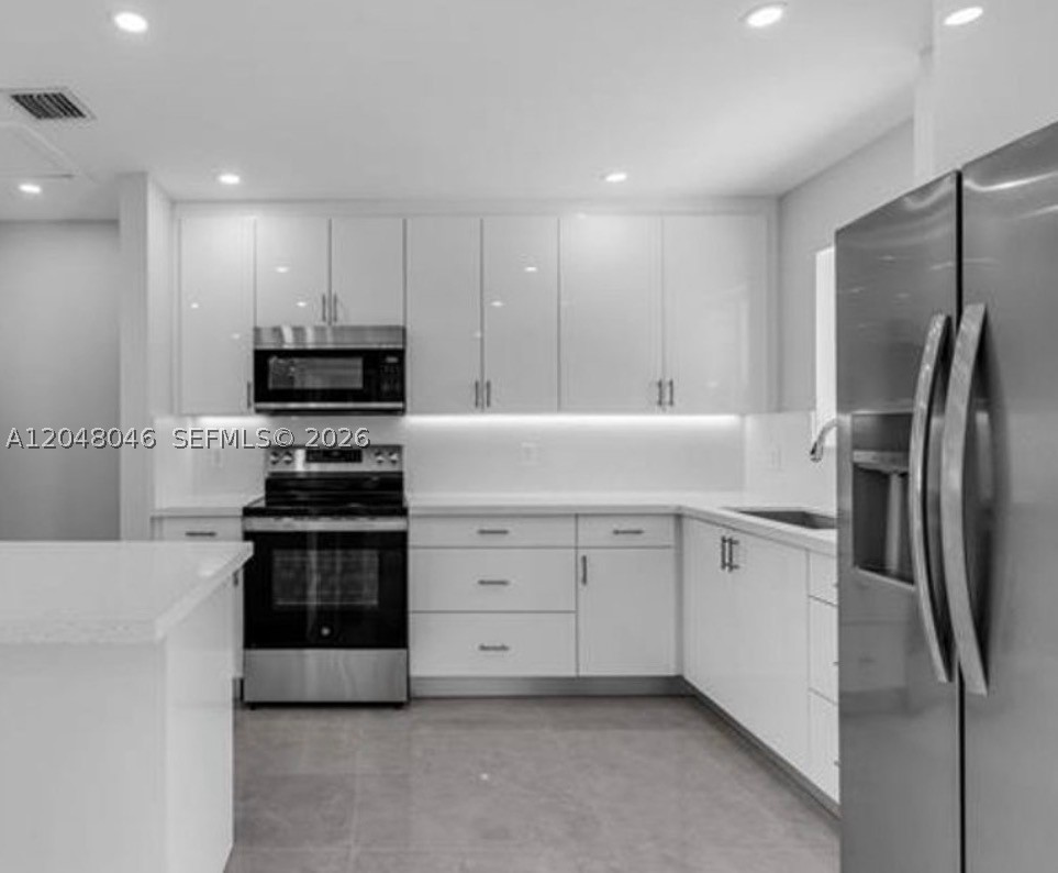 10790 SW 66th Dr #0, Miami FL 33173