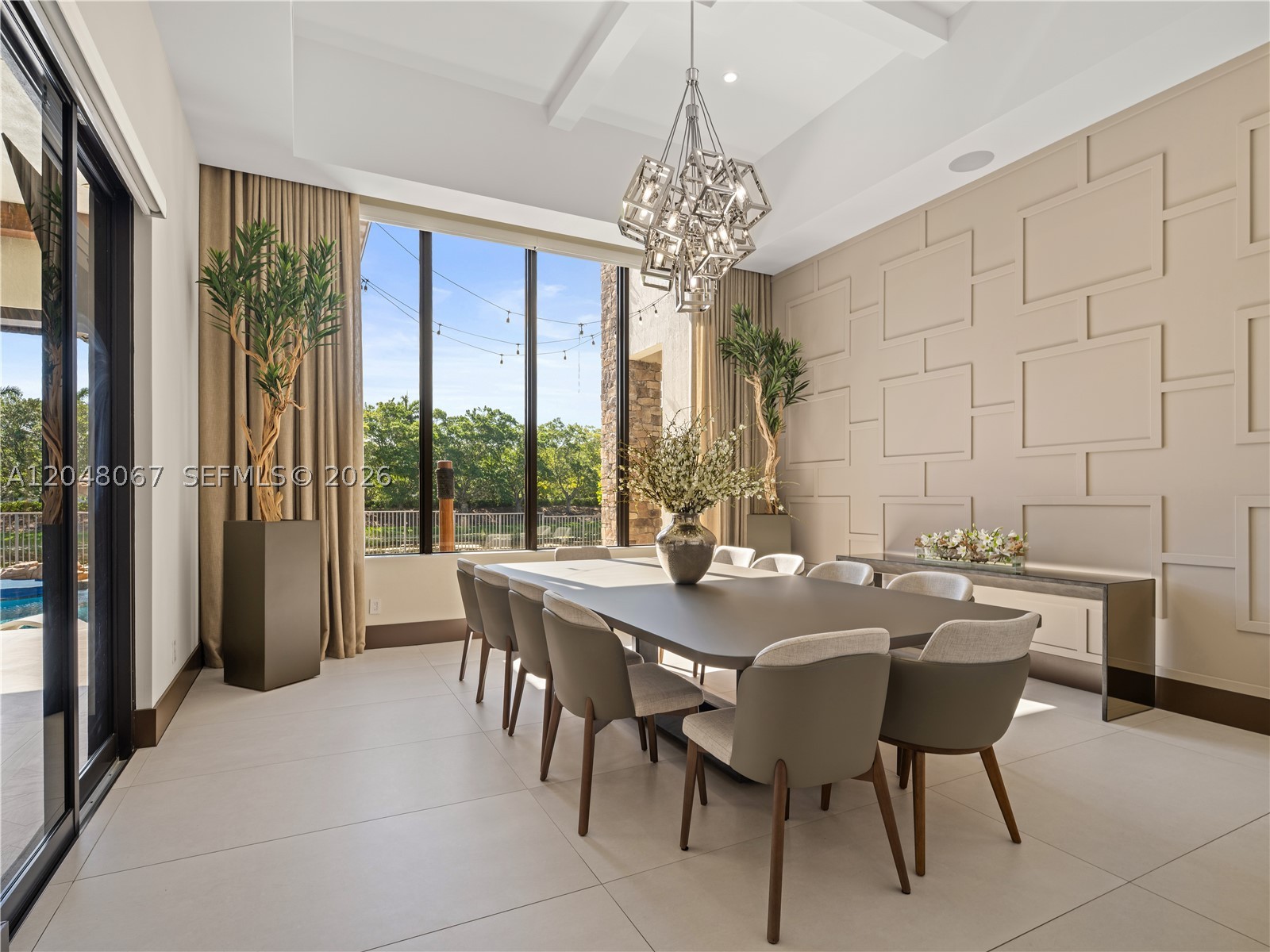 3724 Pine Lake Dr, Weston FL 33332