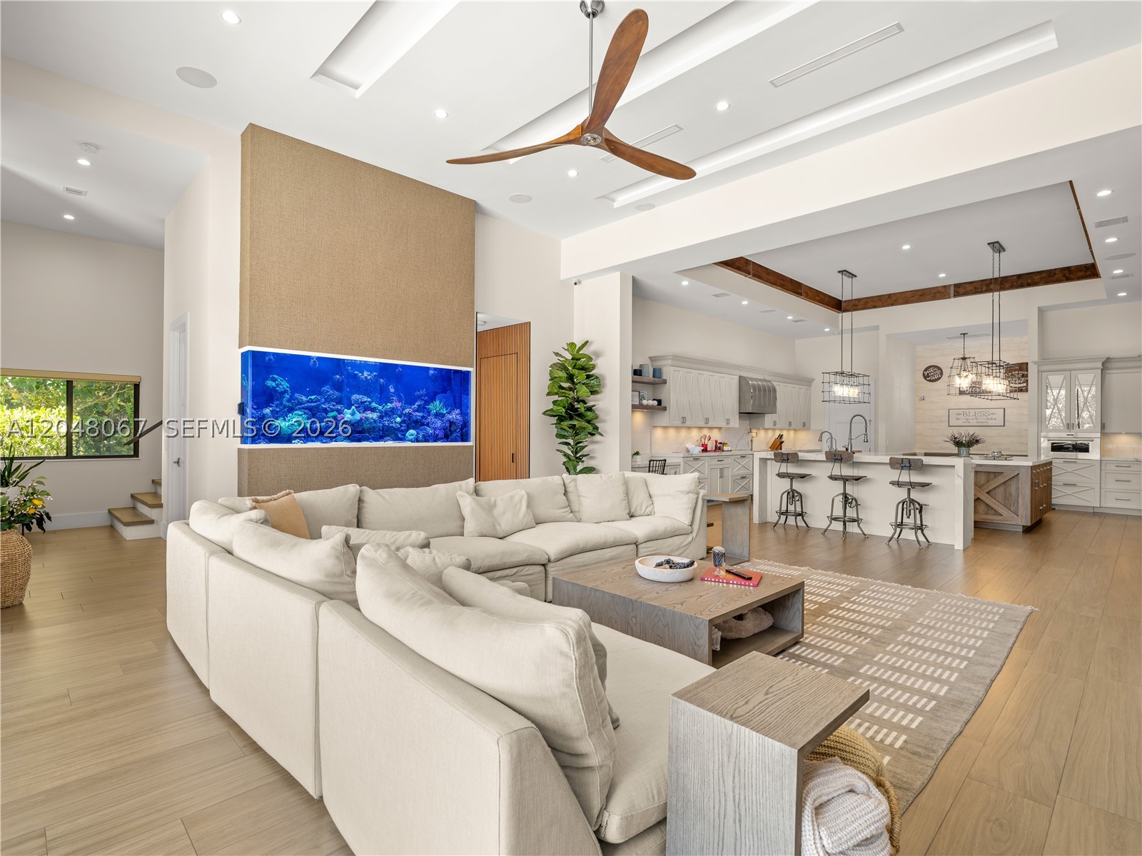 3724 Pine Lake Dr, Weston FL 33332