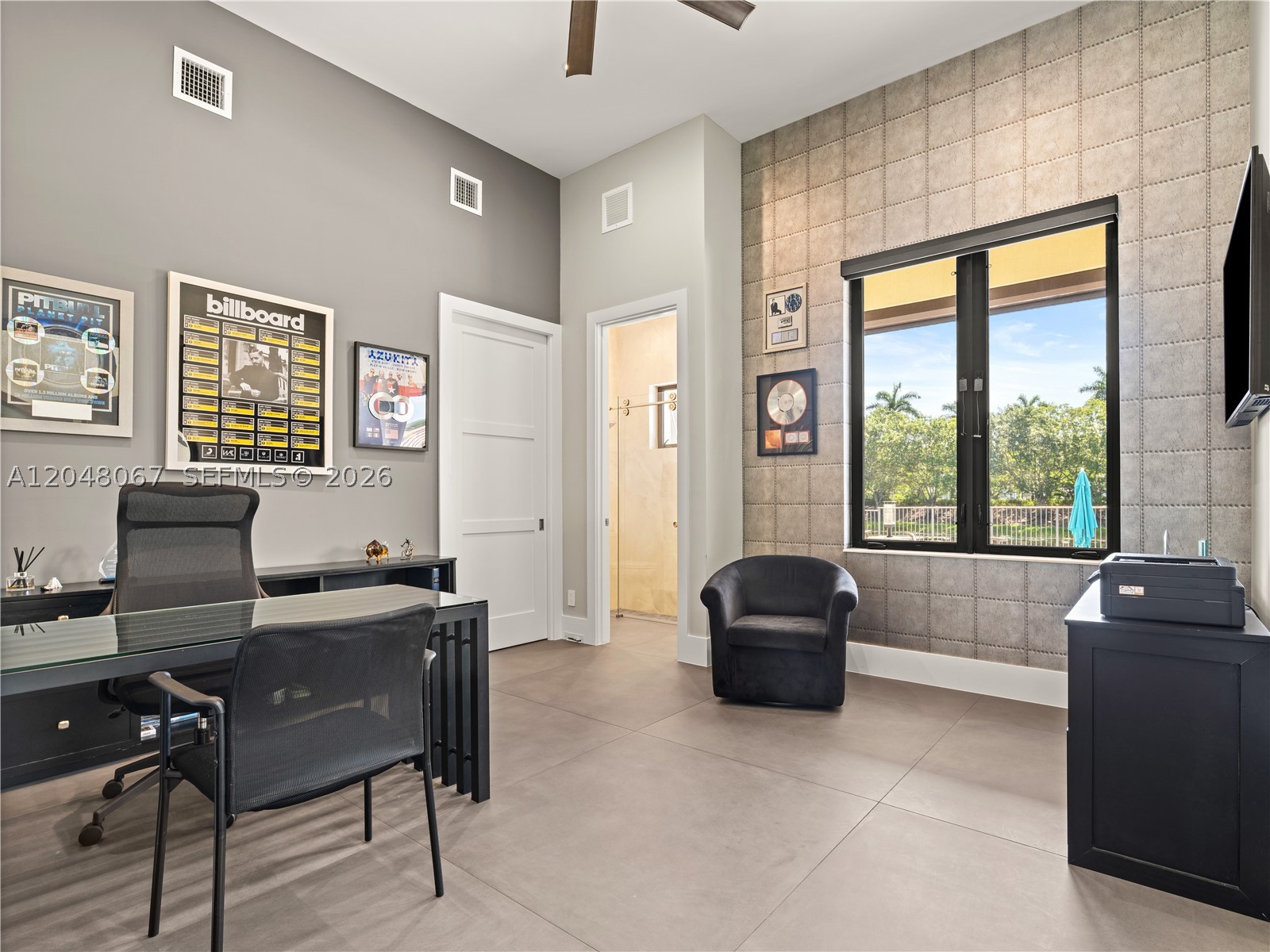 3724 Pine Lake Dr, Weston FL 33332