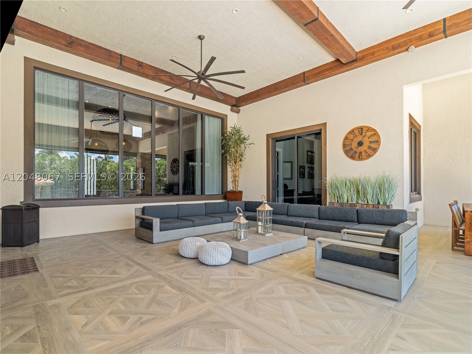 3724 Pine Lake Dr, Weston FL 33332