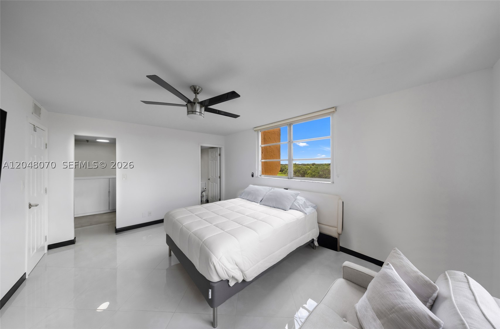 3001 W Rolling Hills Cir #610, Davie FL 33328