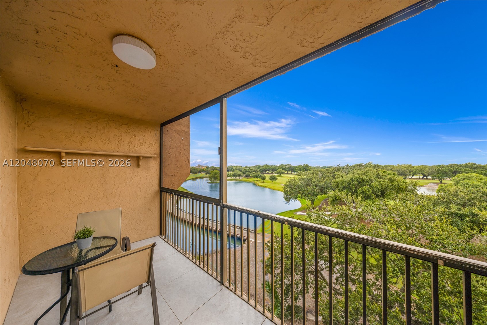 3001 W Rolling Hills Cir #610, Davie FL 33328