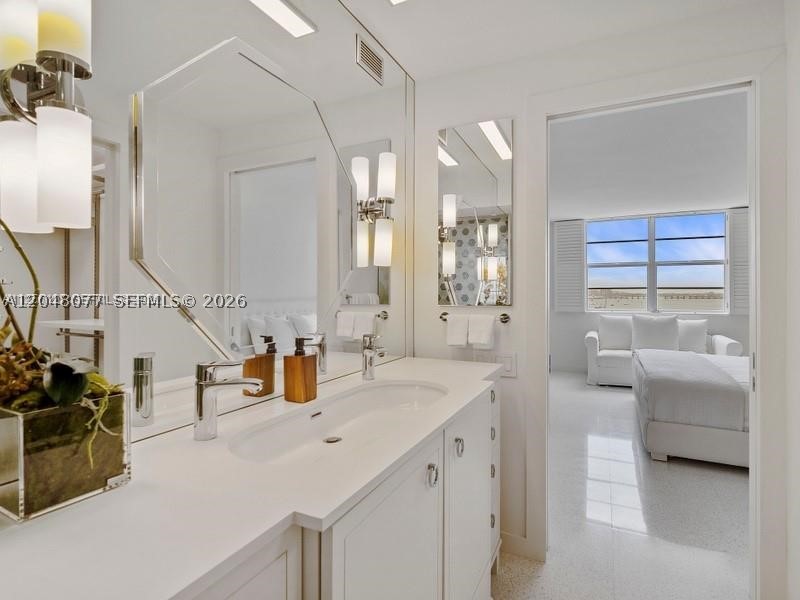 5 Island Ave #8H, Miami Beach FL 33139