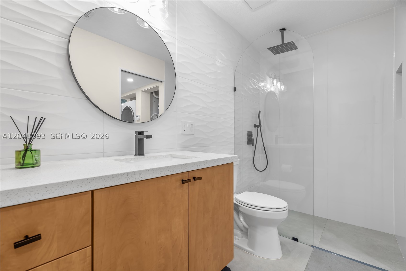 9520 SW 8th St #203, Miami FL 33174