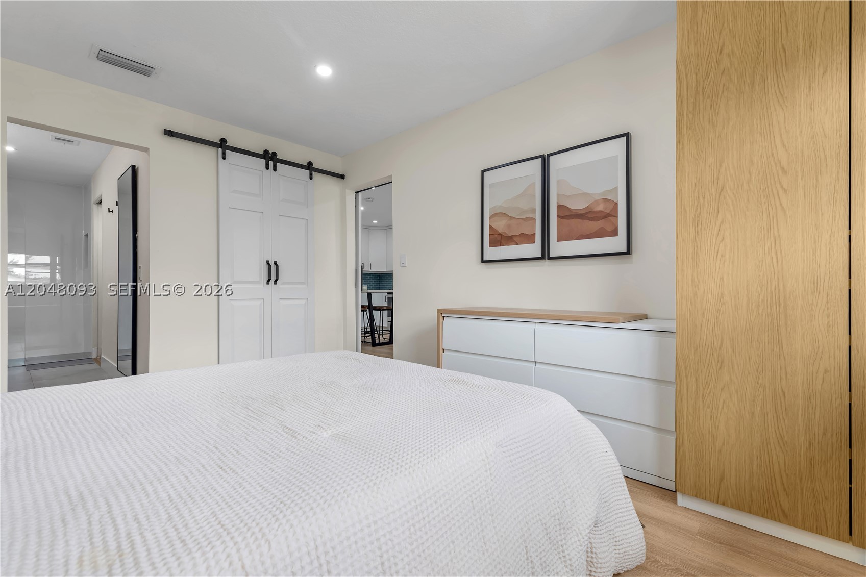 9520 SW 8th St #203, Miami FL 33174