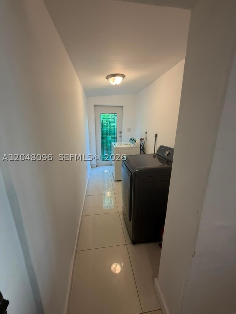 655 85th St, Miami Beach FL 33141