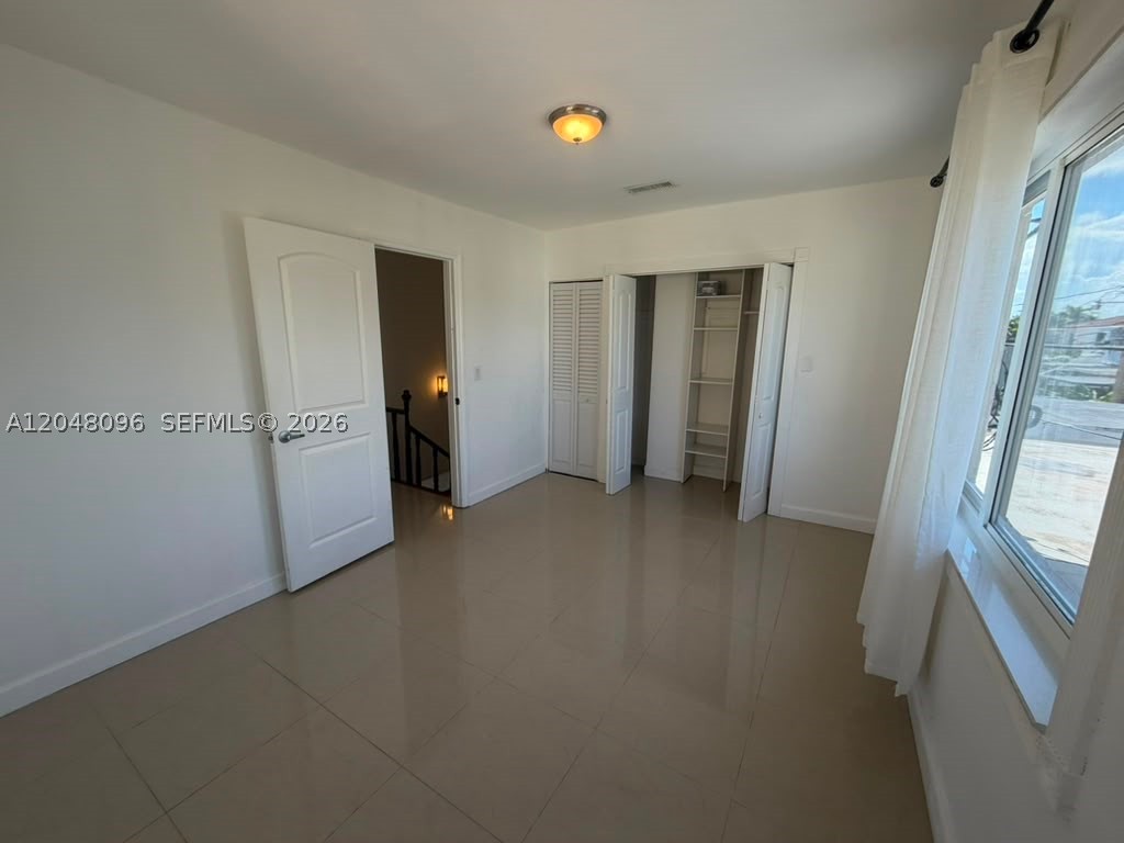655 85th St, Miami Beach FL 33141