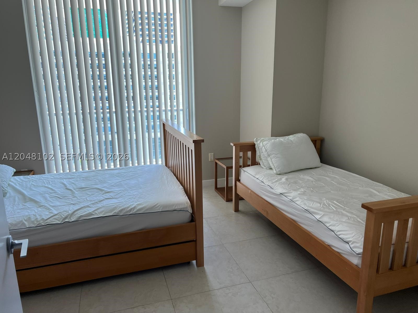 1111 SW 1st Ave #1419-N, Miami FL 33130