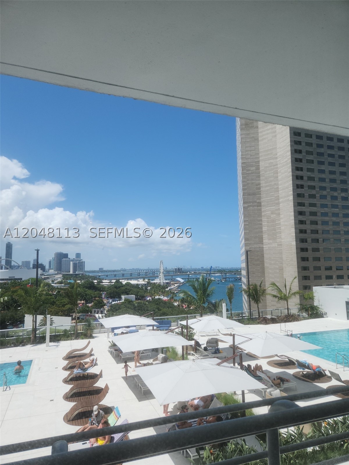 325 S Biscayne Blvd #1420, Miami FL 33131