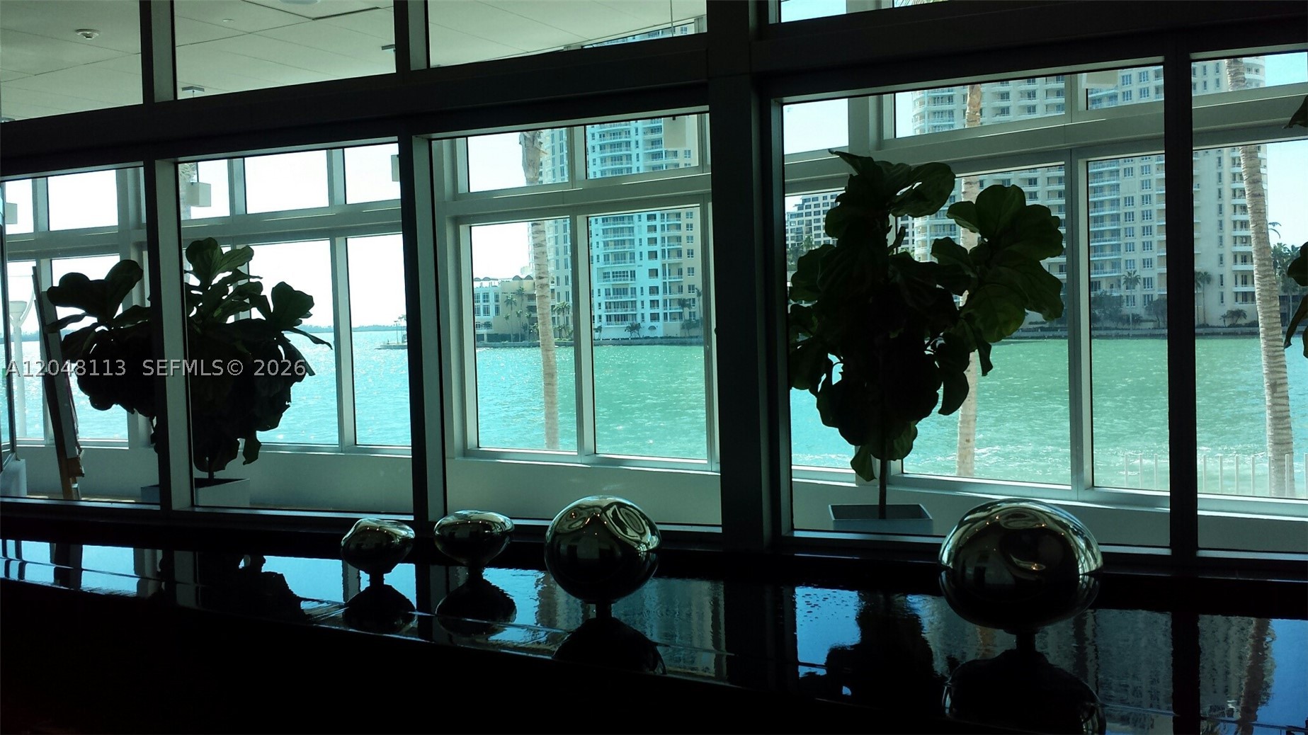 325 S Biscayne Blvd #1420, Miami FL 33131