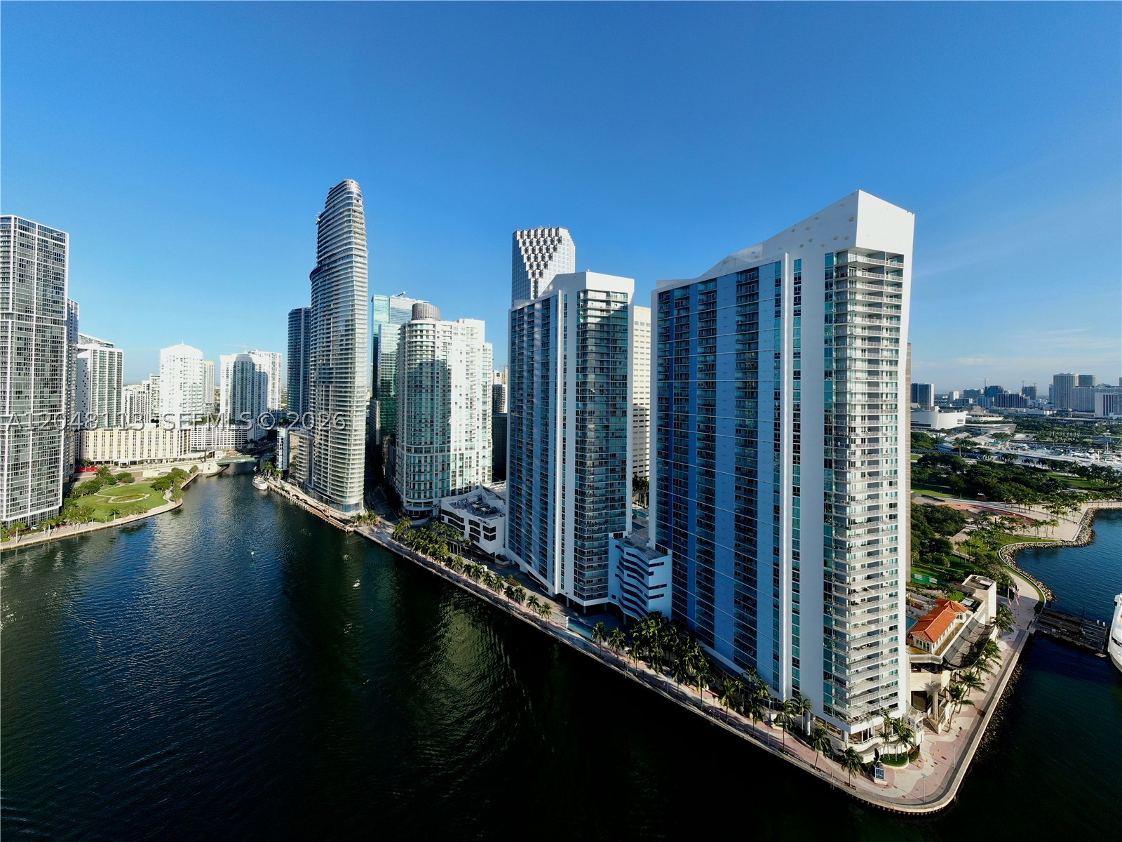 325 S Biscayne Blvd #1420, Miami FL 33131