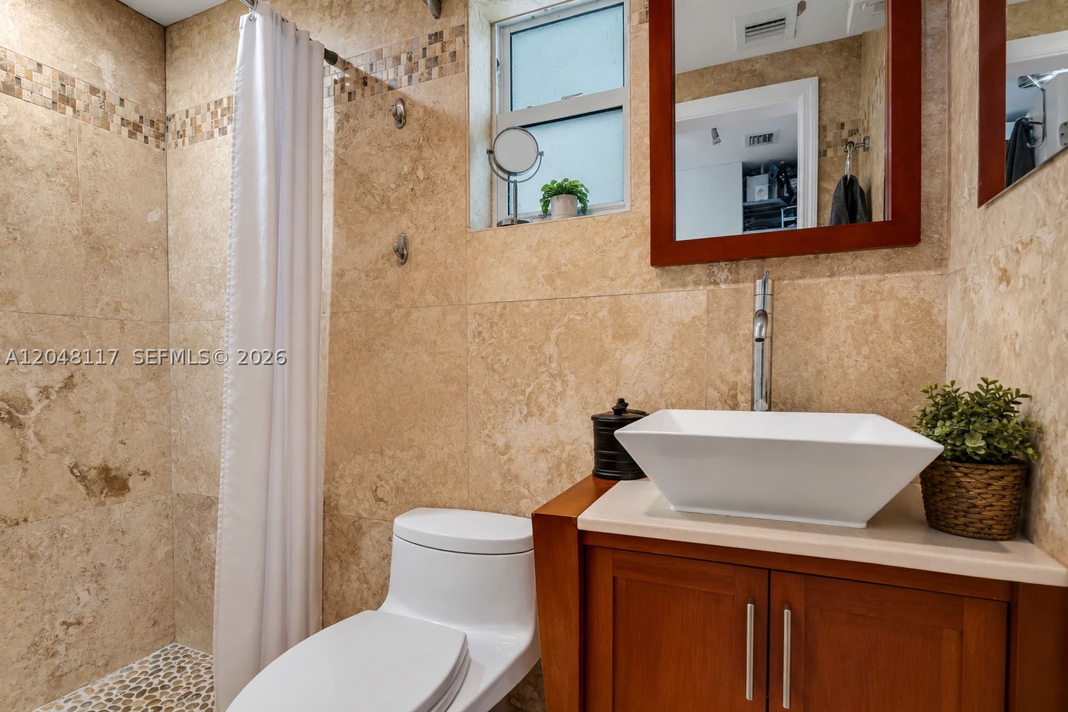 114 SW SW 57th Ct, Miami FL 33144