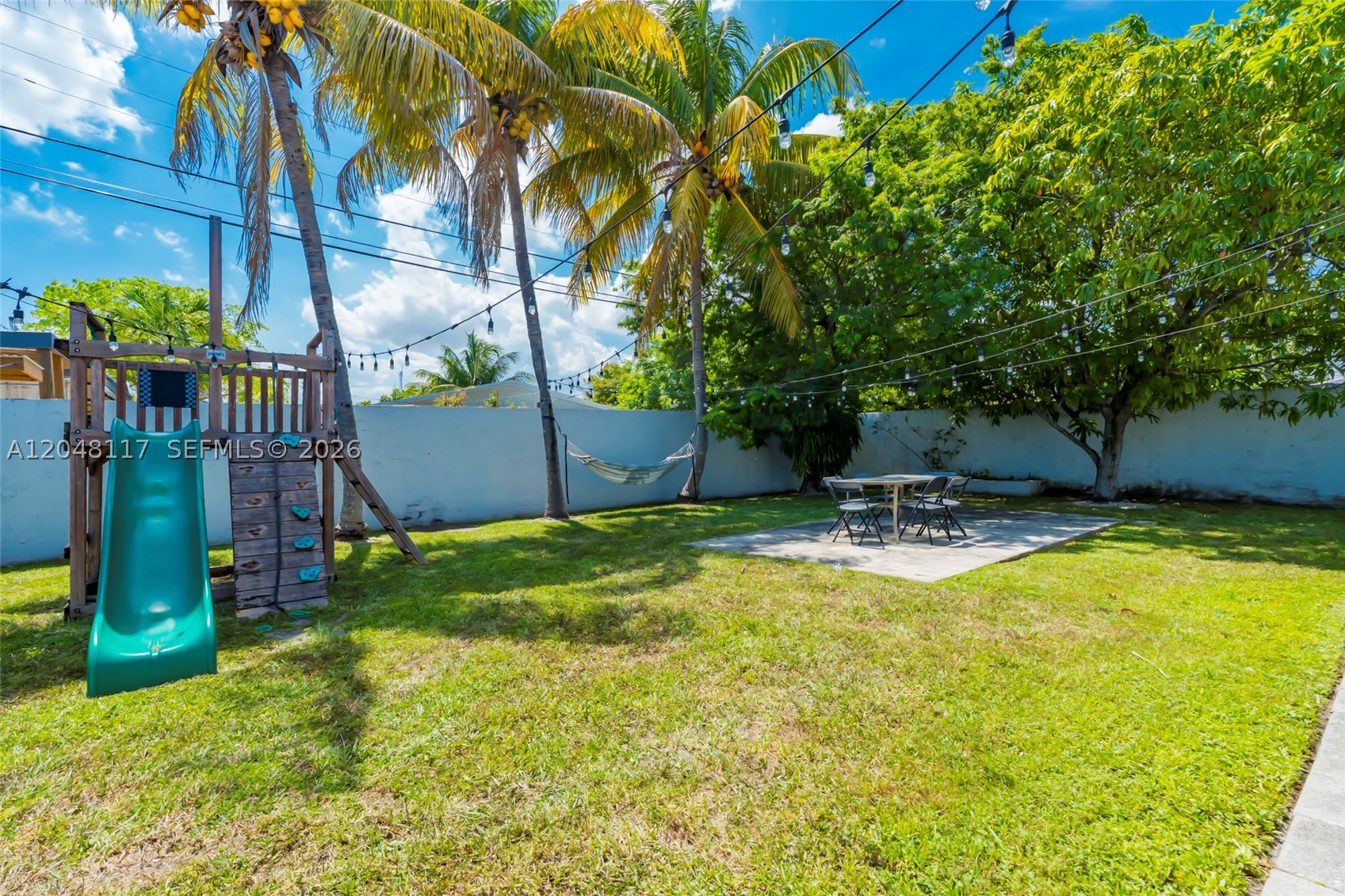 114 SW SW 57th Ct, Miami FL 33144