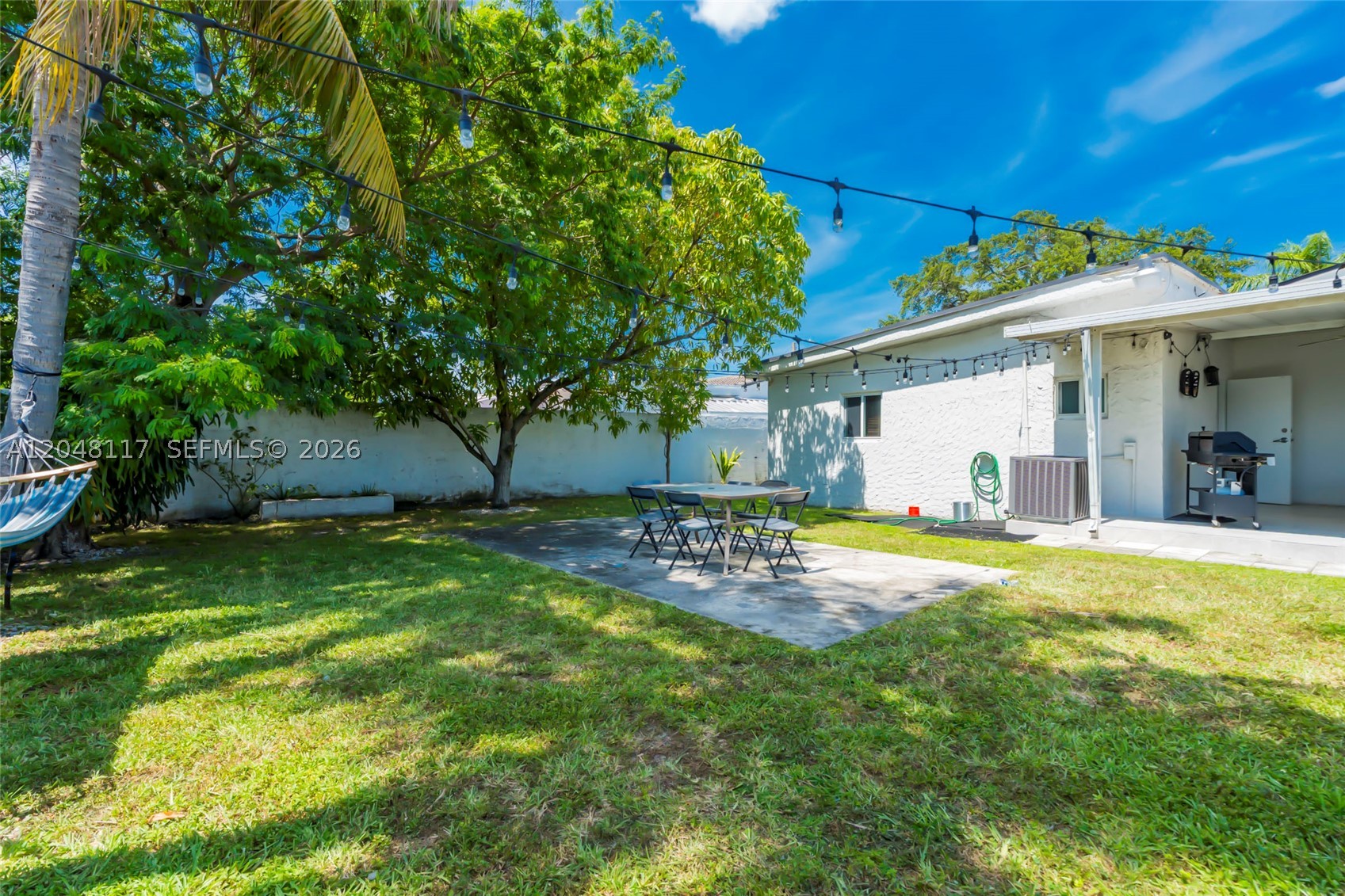 114 SW SW 57th Ct, Miami FL 33144