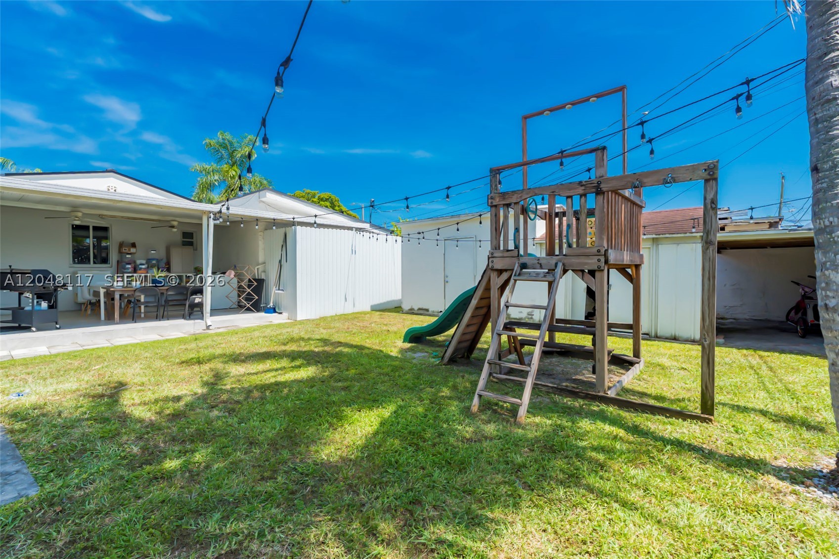 114 SW SW 57th Ct, Miami FL 33144