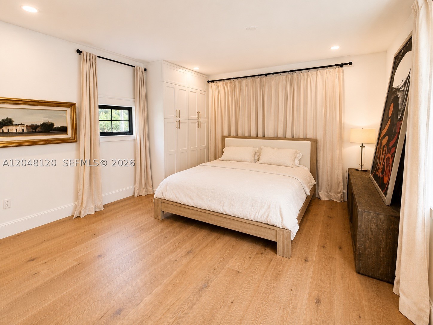 4455 N Bay Rd, Miami Beach FL 33140