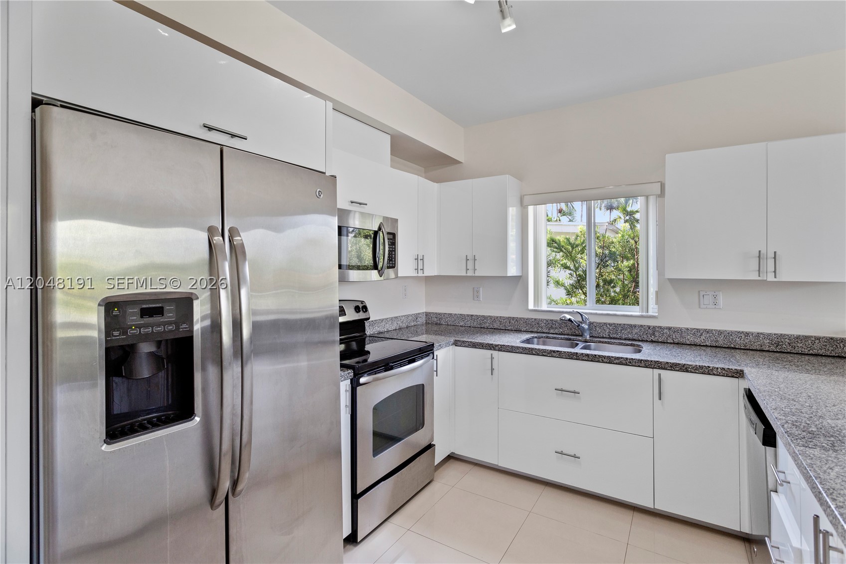 2782 SW 33rd Ave #2782, Miami FL 33133