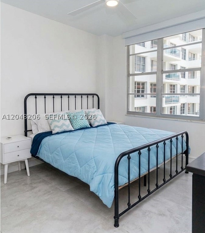 5161 Collins Ave #811, Miami Beach FL 33140