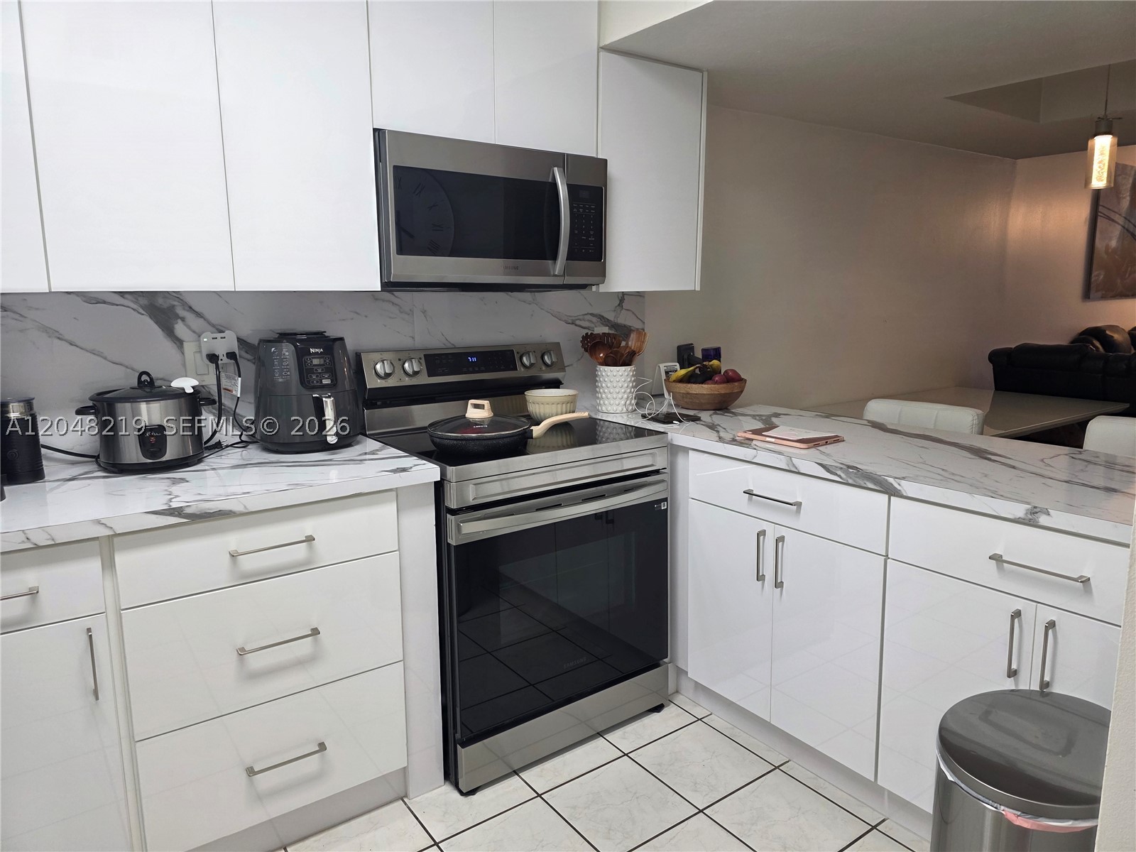 523 W 68th St #5, Hialeah FL 33014