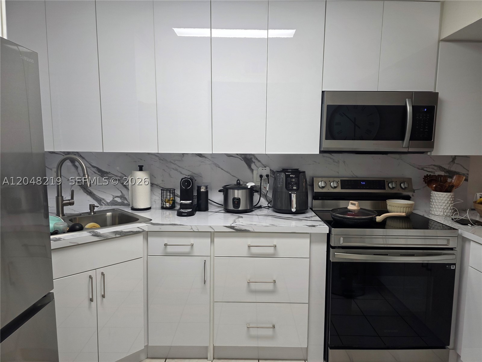 523 W 68th St #5, Hialeah FL 33014