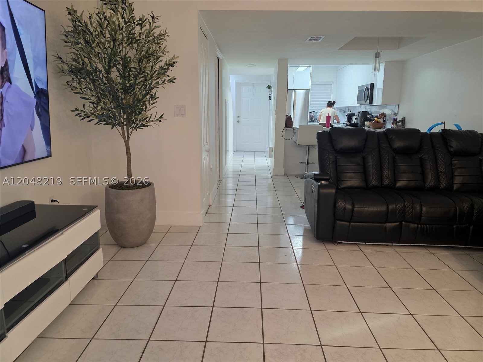 523 W 68th St #5, Hialeah FL 33014