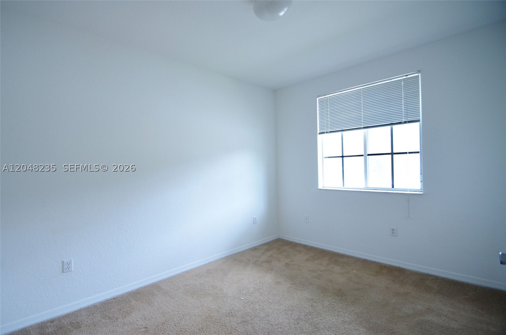 6041 SW 19 Pl, North Lauderdale FL 33068