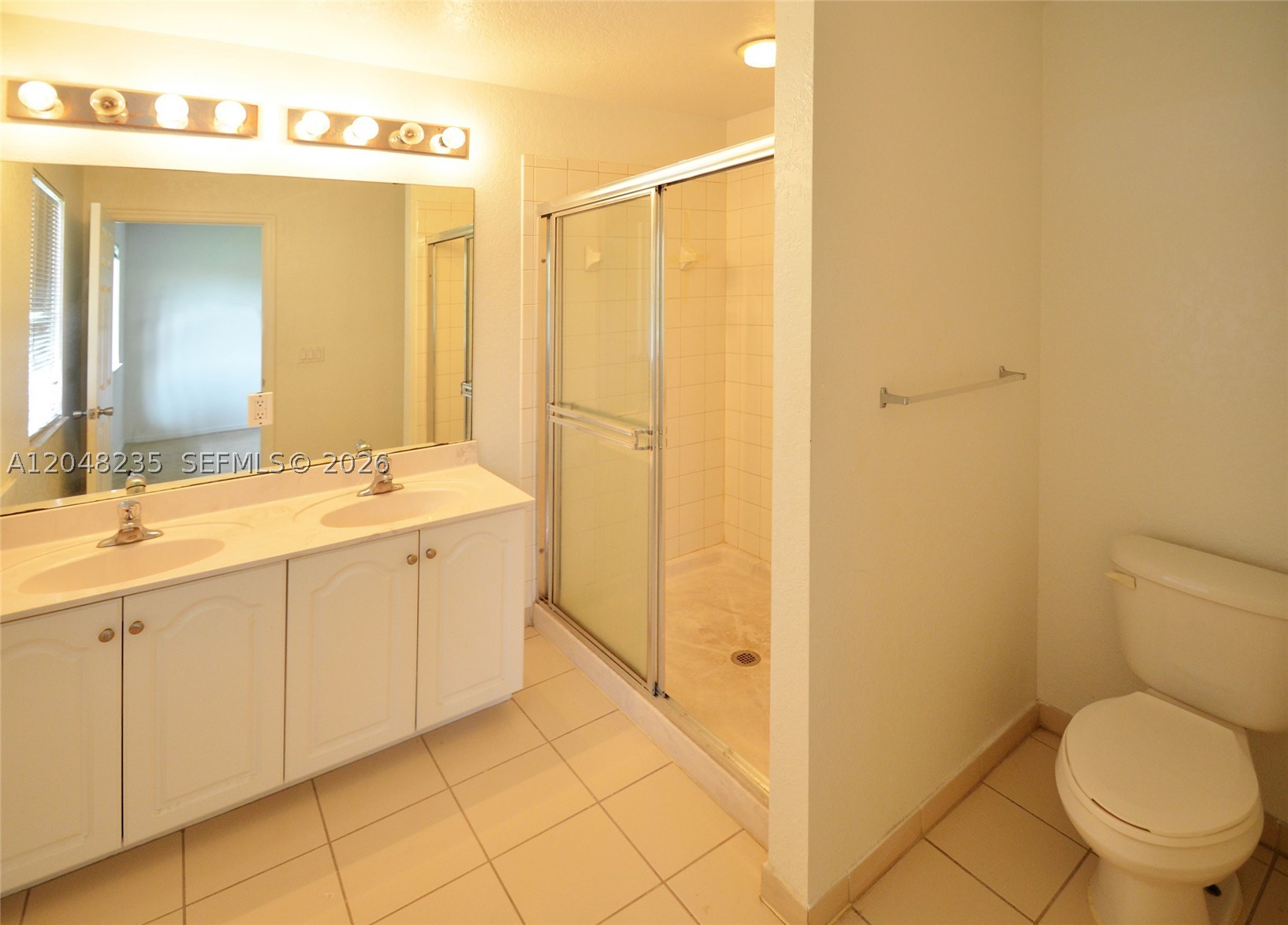 6041 SW 19 Pl, North Lauderdale FL 33068